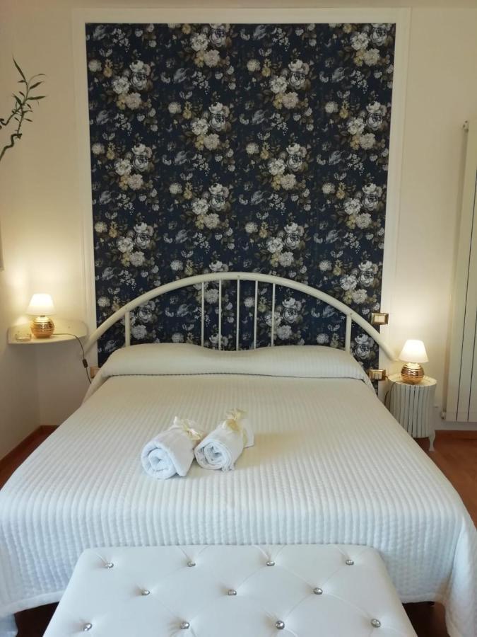 Le Pinelle Bed & Breakfast Terni Eksteriør bilde
